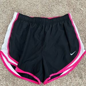 Nike dryfit shorts. Size L. No rips/tears/stains. Only worn a handful of times.
